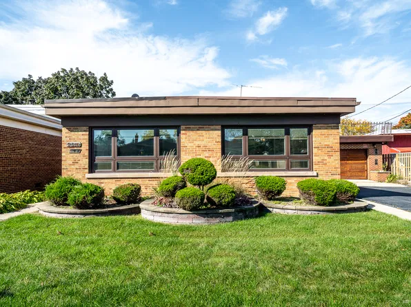 9016 S Constance Ave, Chicago, IL 60617