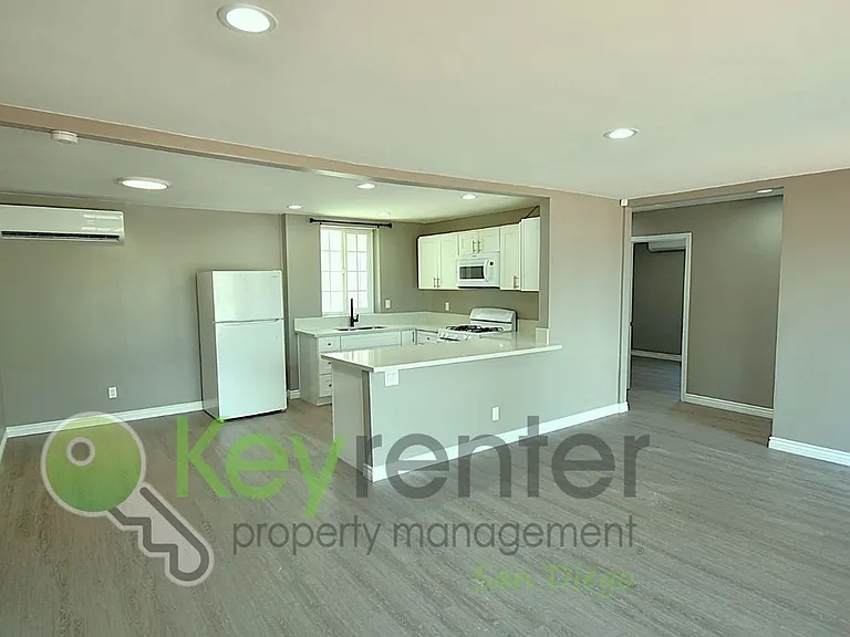 652 N Cuyamaca St N — Photo 14