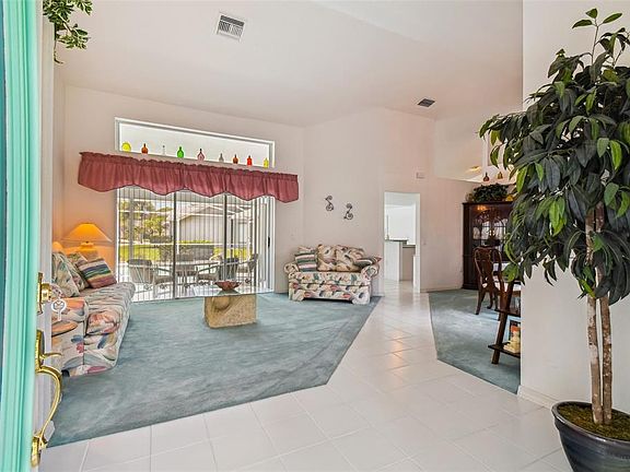 5th image of 8909 Hargrove Dr