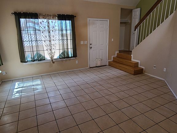 3rd image of 7318 N 44th Dr
