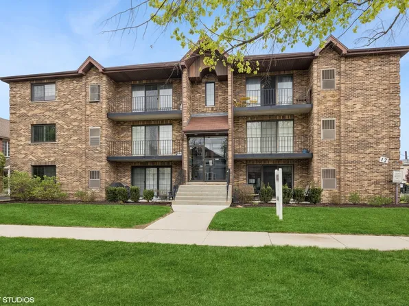17 N Madison Ave APT 4, La Grange, IL 60525