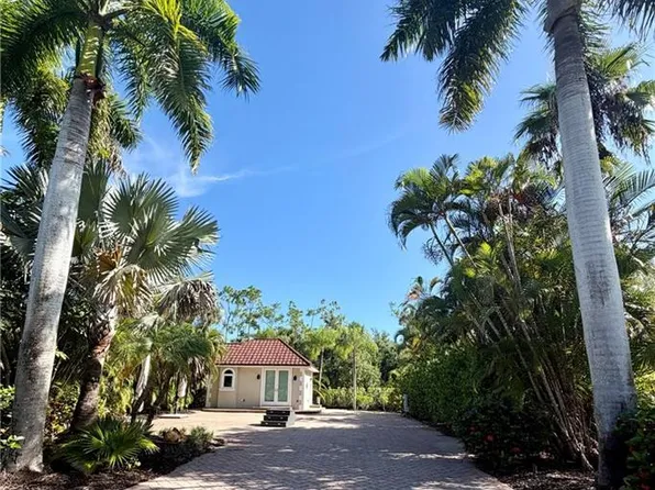 4874 Southern Breeze DR, NAPLES, FL 34114