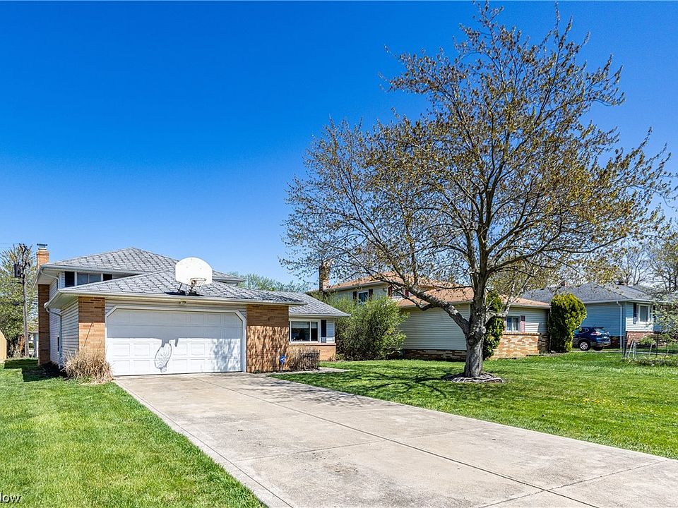 5510 Hollywood Dr, Parma, OH 44129 Zillow