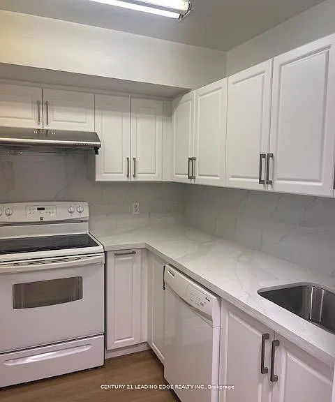 1567 Eglinton Ave W #2F — Photo 4
