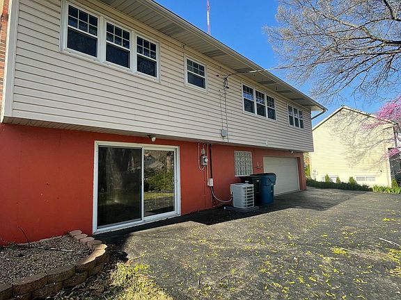 2nd image of 11289 Briarstone Dr
