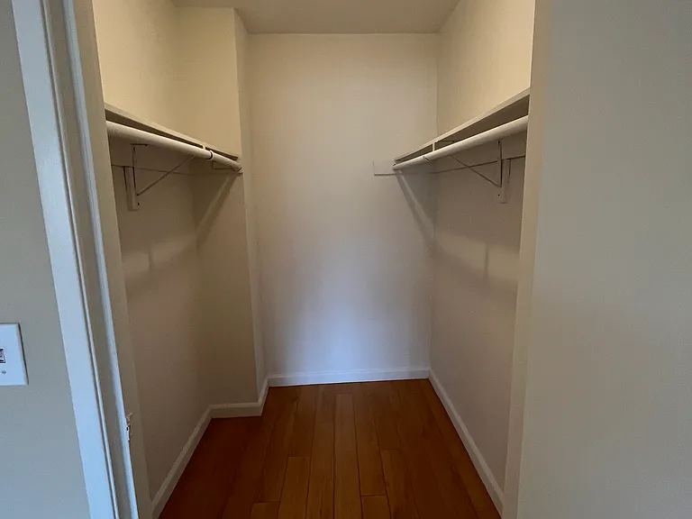 14157 Vanowen St #101 — Photo 2