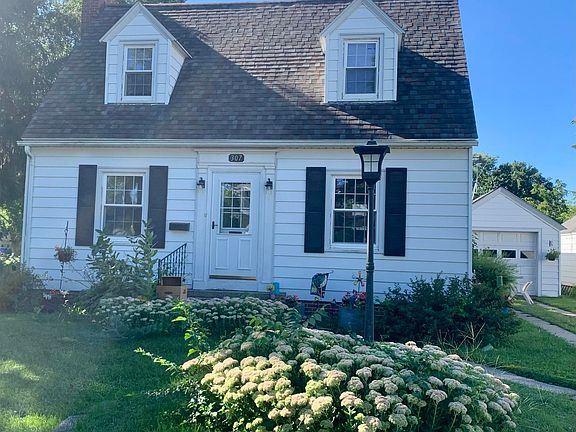 4th image of 307 E Park St