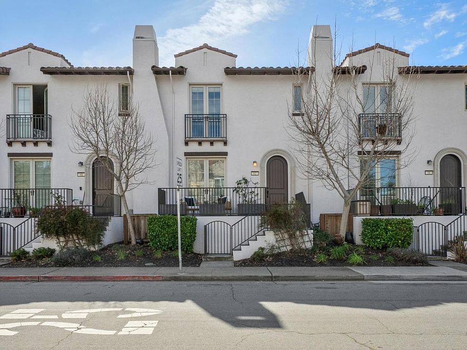 1st image of 62 Cuesta Dr