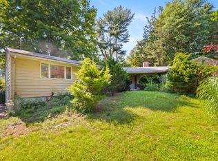 309 Ferry Rd, Old Lyme, CT 06371