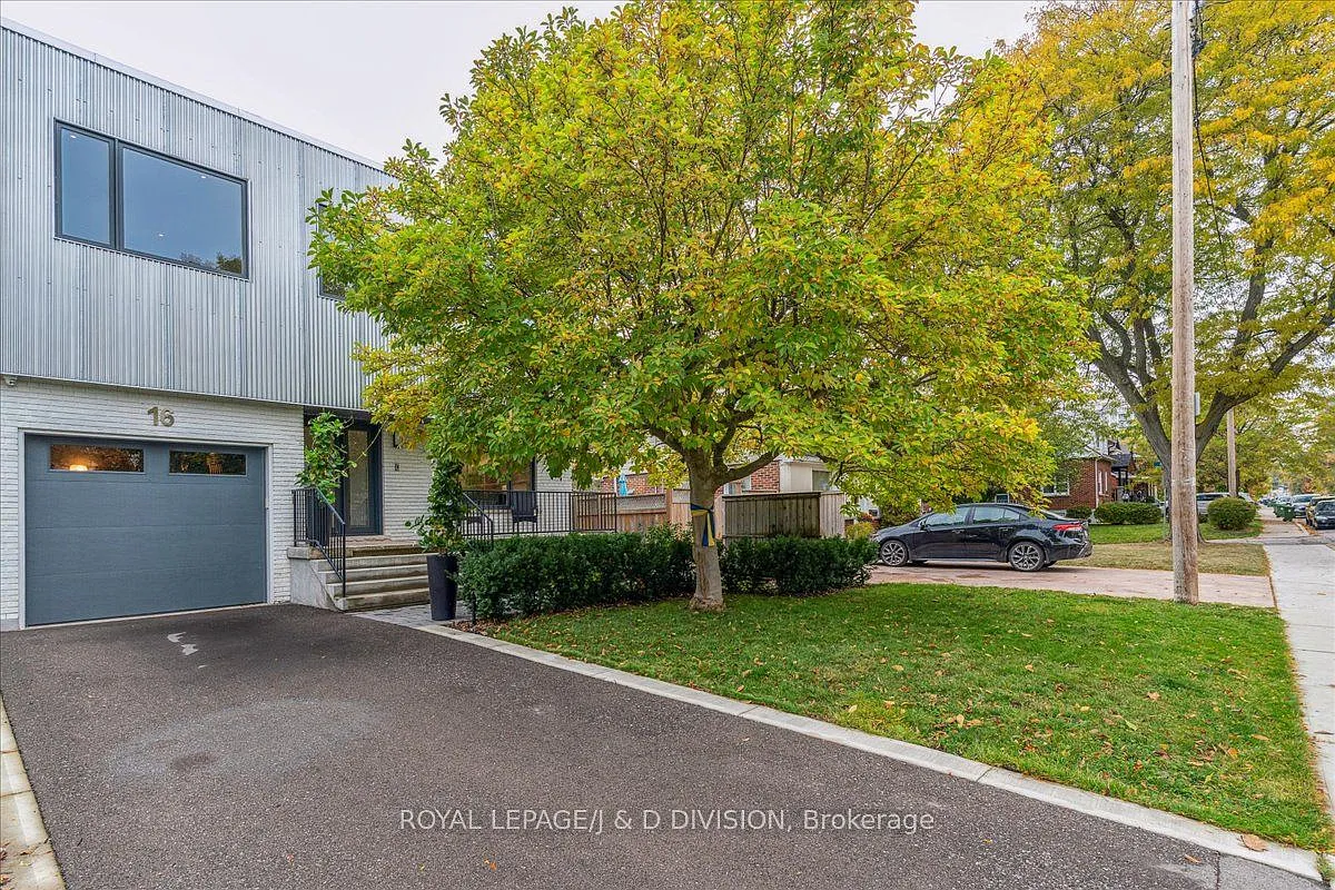 4 bed, $6,250 — Photo 1