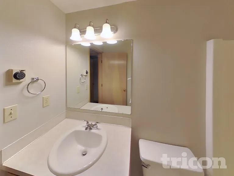 6031 Thornbury Pl SE — Photo 16