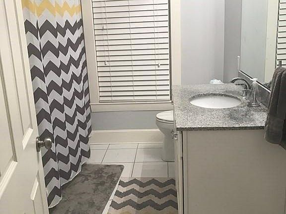4th image of 145 Morse St #1