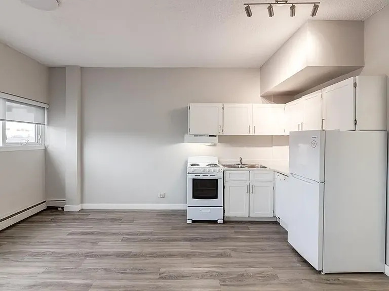 620 67th Ave SW — Photo 37