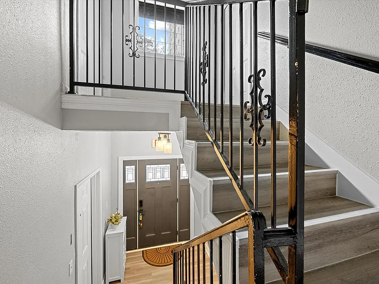 1119 Waugh Dr #4 — Photo 14