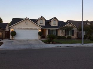 3220 N Clover Ave, Fresno, CA