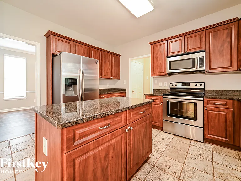 110 Westbrook Way — Photo 5