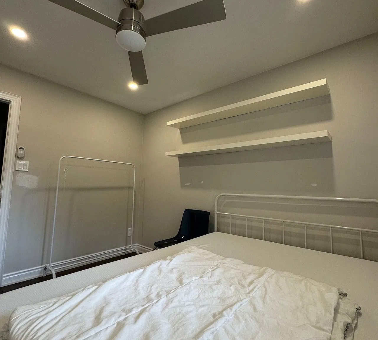 1 bed, $1,200 — Photo 3