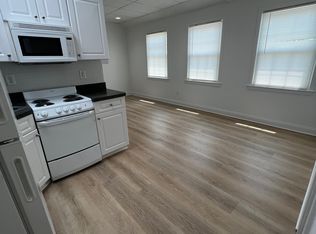 24 Center St #24, Darien, CT 06820