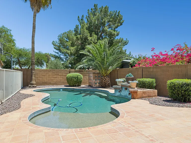 9023 W Patrick Ln — Photo 46
