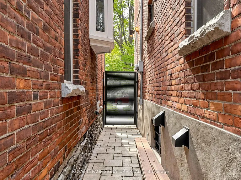75 Brunswick Ave #LOWER — Photo 2