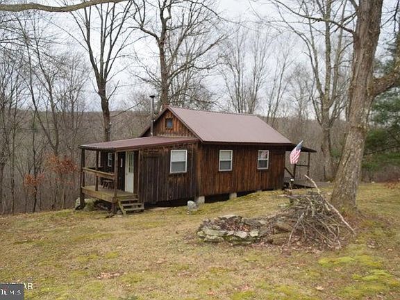 3rd image of 853 Bear Ridge Rd