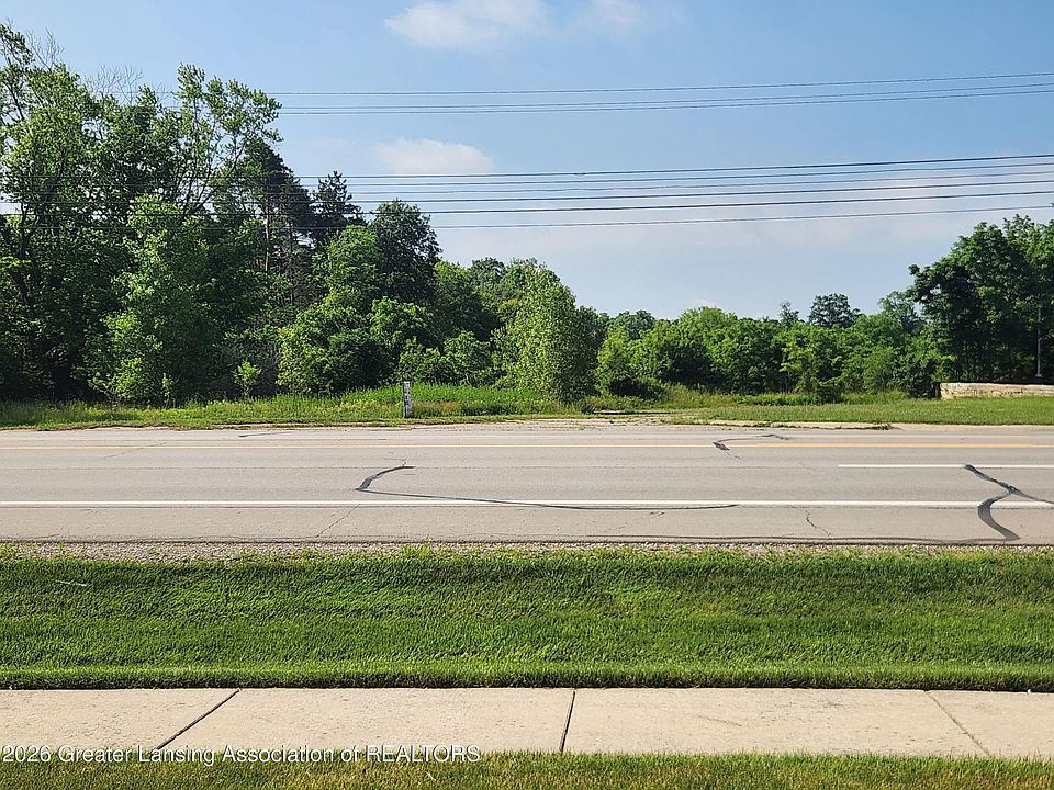 1st image of 1031 E Saginaw Hwy
