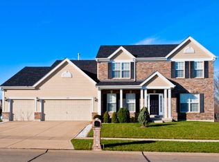 1037 Spruce Forest Dr, Lake Saint Louis, MO 63367