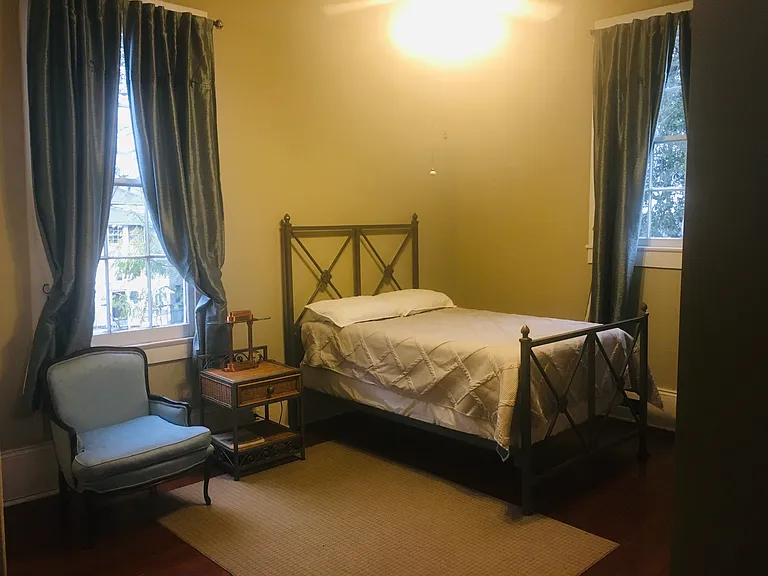 3rd bedroom, ironbed