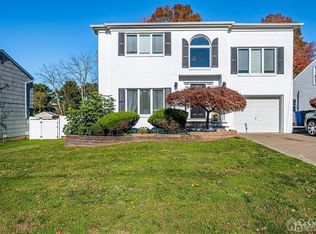 531 Butler St, Avenel, NJ