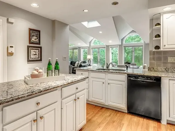 152 Follen Rd, Lexington, MA 02421