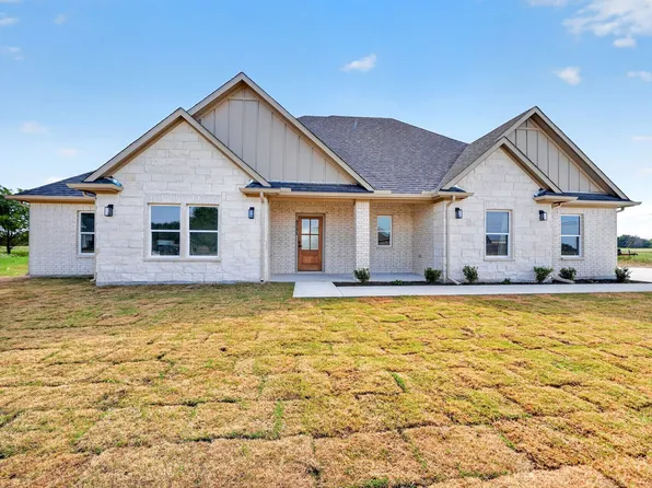 5731 Lewis Ct, Athens, TX 75752