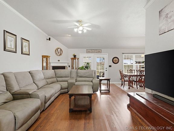 4th image of 8114 Forrest Glenn Rd