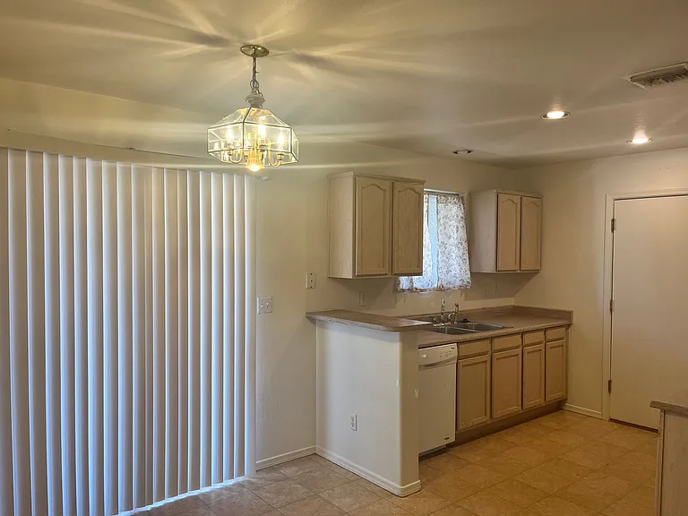 6260 N Old McDonald Dr — Photo 6