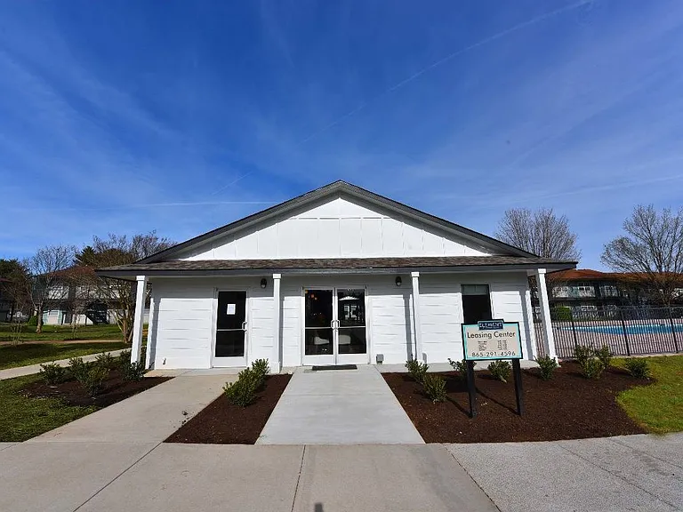Leasing Office