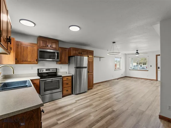 72 W Magnolia Dr, Belgrade, MT 59714