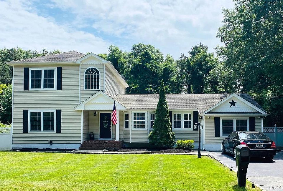 1st image of 142 Southaven Avenue