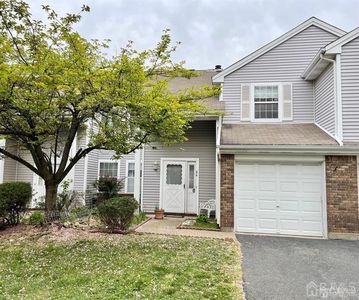 94 Lawrence St #24, New Brunswick, NJ, 08901