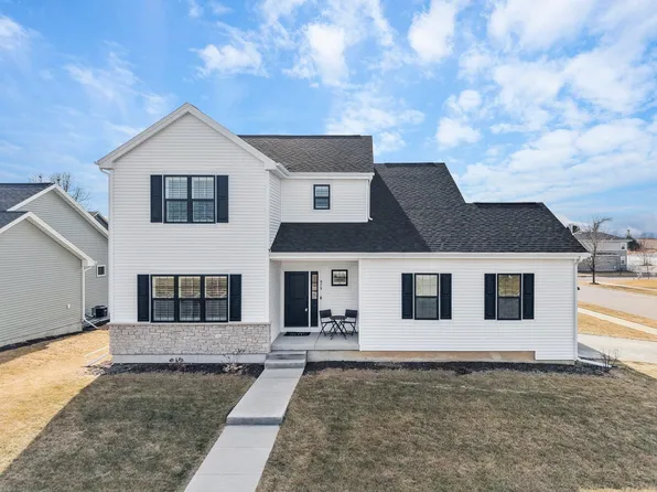 979 Griffin Way, Deforest, WI 53532