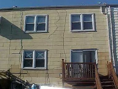 Building Photo 3