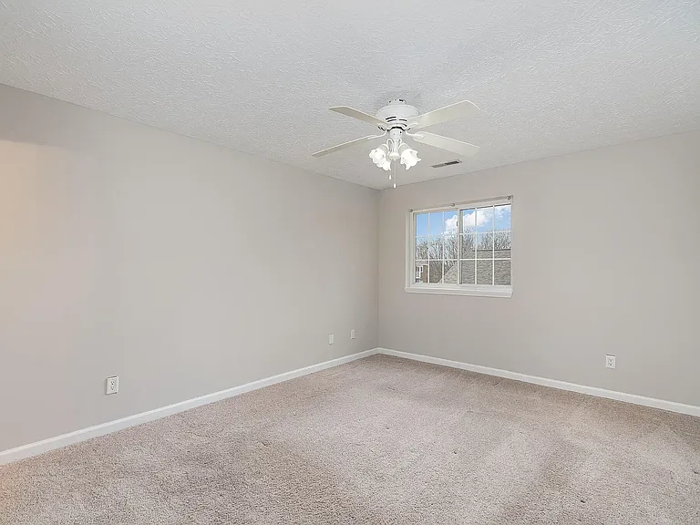 7_Master Bedroom