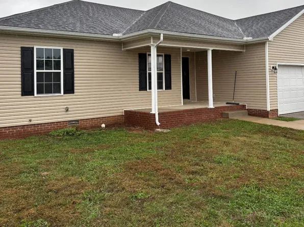 1631 Calgary Way, Bowling Green, KY 42101