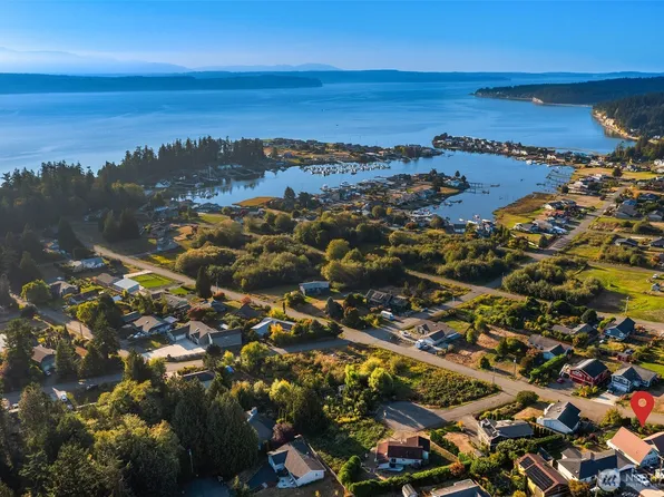 37569 Hood Canal Drive NE, Hansville, WA 98340