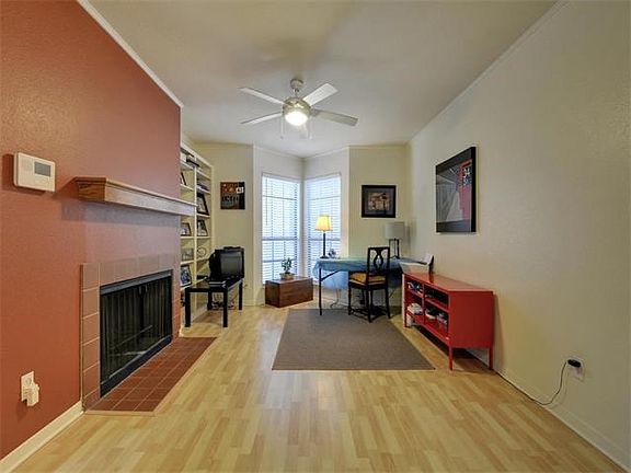 4th image of 1510 W North Loop Blvd APT 923