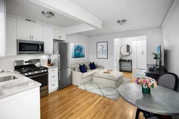 Sold by Hauseit LLC | media 1