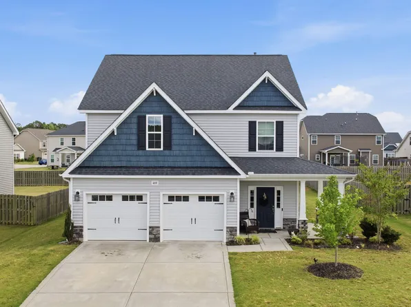 469 National Dr, Clayton, NC 27527