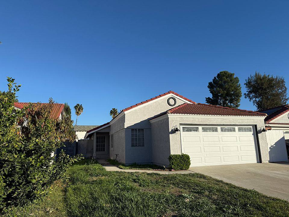 1st image of 15387 Murray Ave