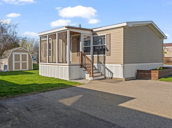 87 Blackberry Place, Kittery, ME 03904