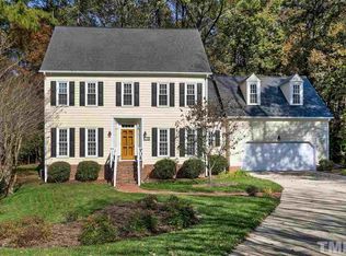 110 Thornewood Dr, Cary, NC 27518