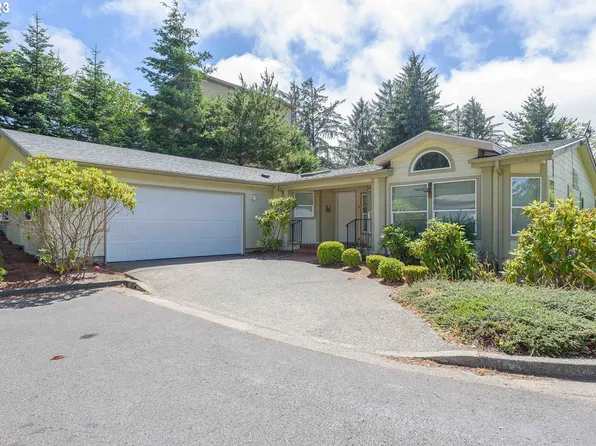 2515 Creekside Ln, North Bend, OR 97459