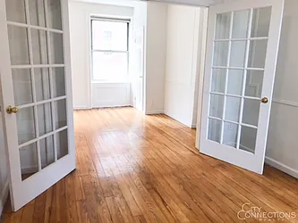 Rented by City Connections Realty